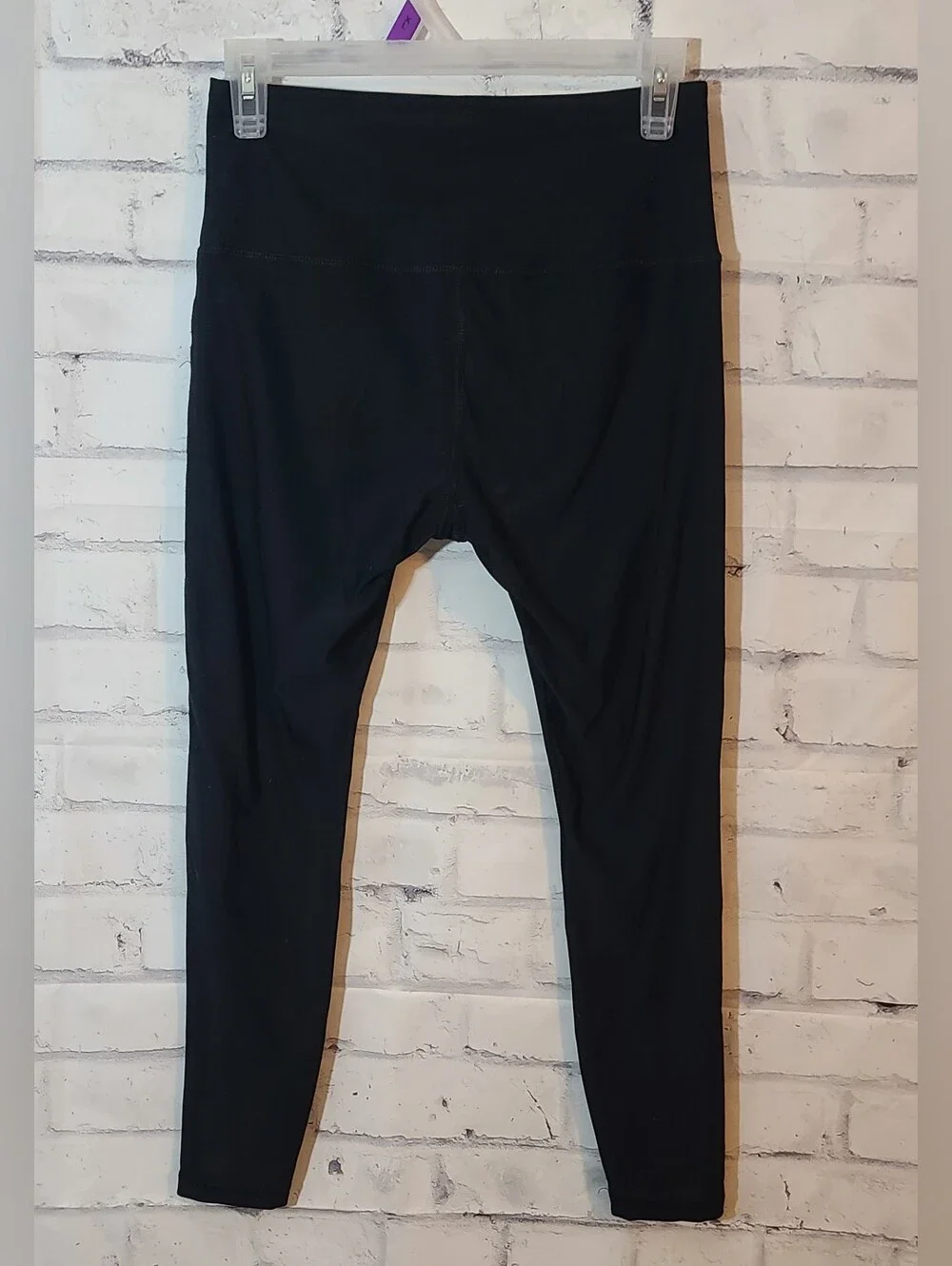 Under Armour Black Fitted Ankle Leggings Small